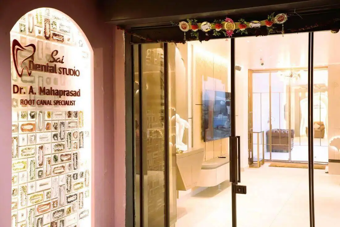 Sai Dental Studio entrance