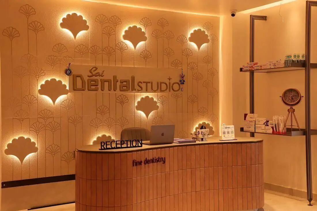 Reception desk